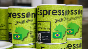 Dosen etikettieren mit Etikettieranlagen 3