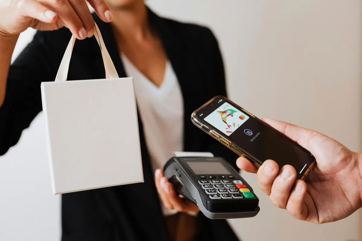 NFC payment smartphone pexels