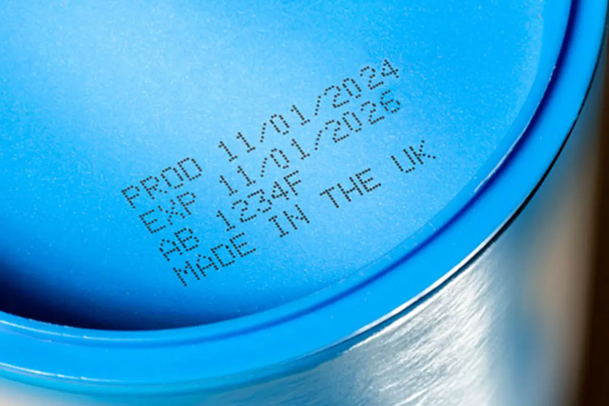 Plastic cover marked with a four-line print